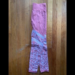 athleisure size L leggings